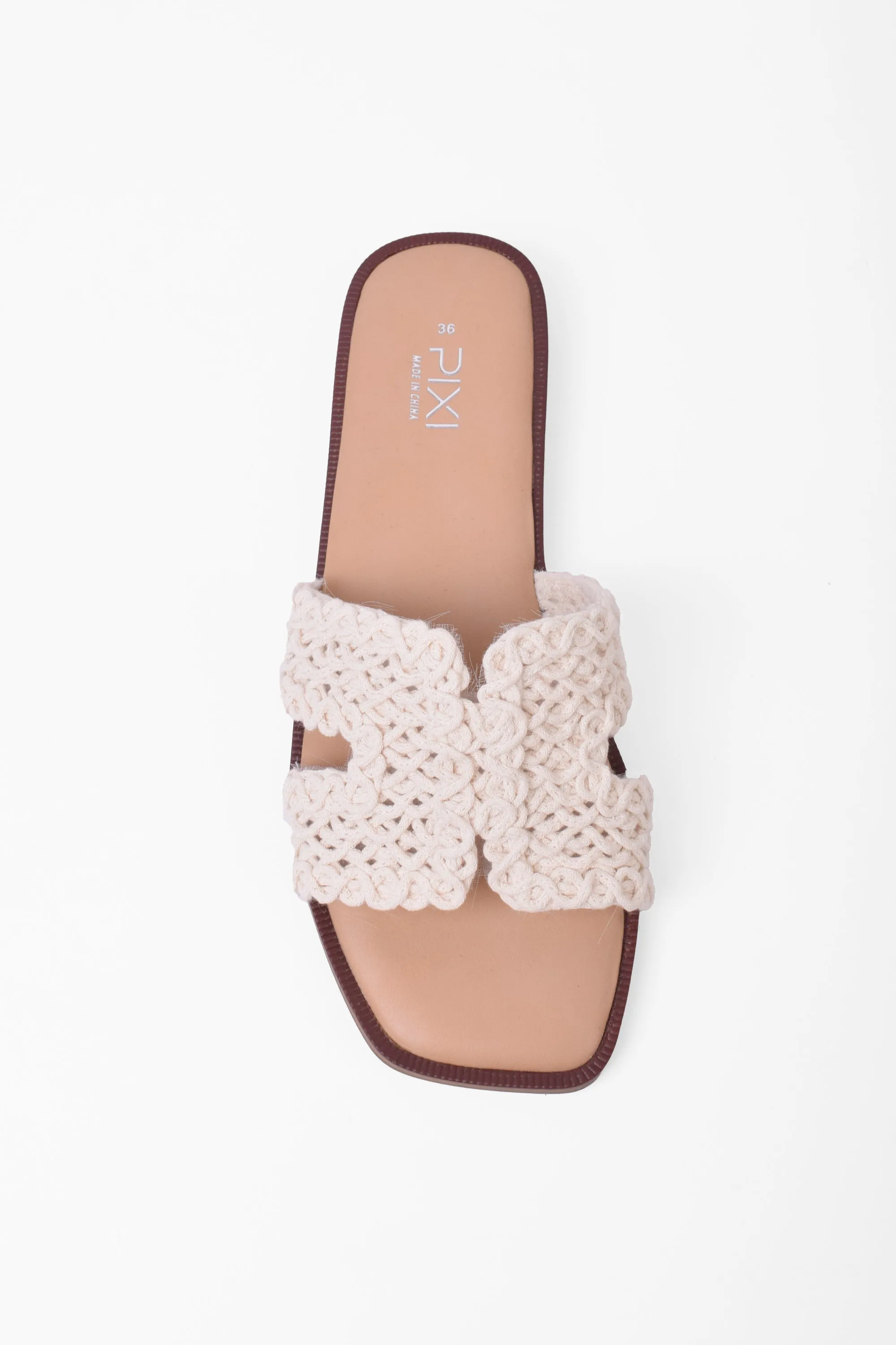 01-4752 Flat Slipper