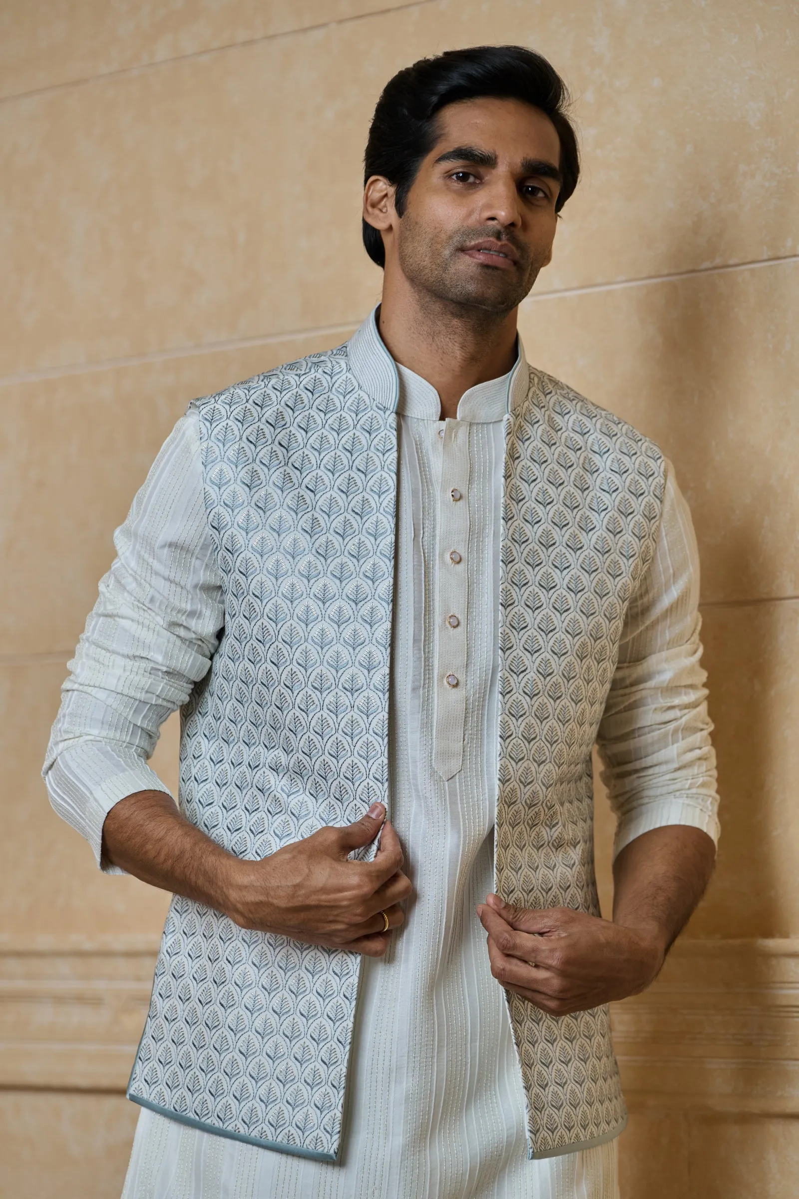 All Over Embroidered Kurta Bundi Set