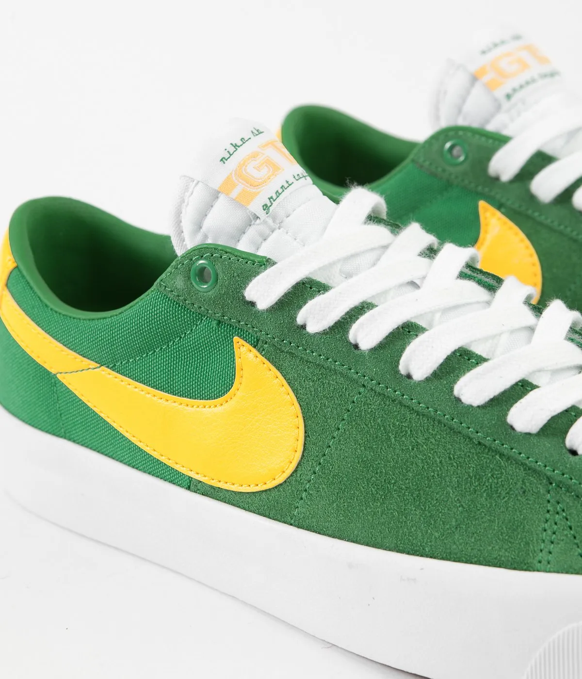 Nike SB Blazer Low Pro GT Lucky Green/University Gold