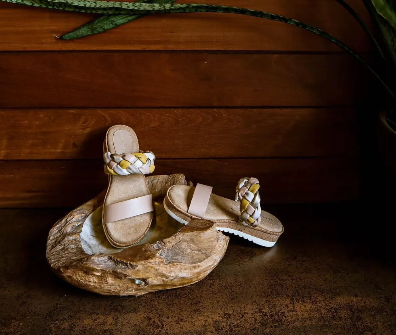 Very Volatile Jules Sandals in Tan